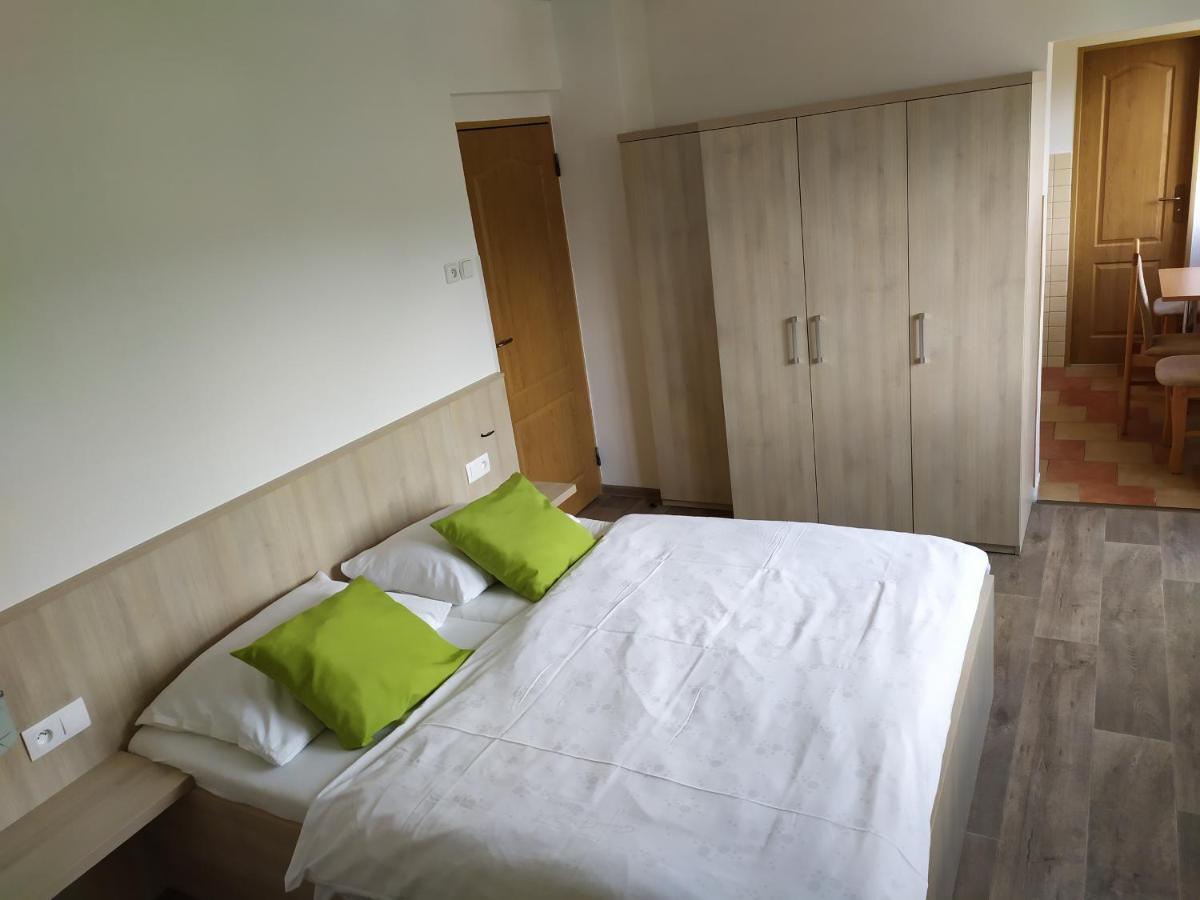 Apartmany Okoun Velké Losiny Buitenkant foto